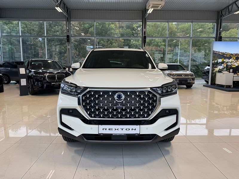 KGM Rexton CLUB 2.2 Diesel E-XDI - fotka 2 z 13