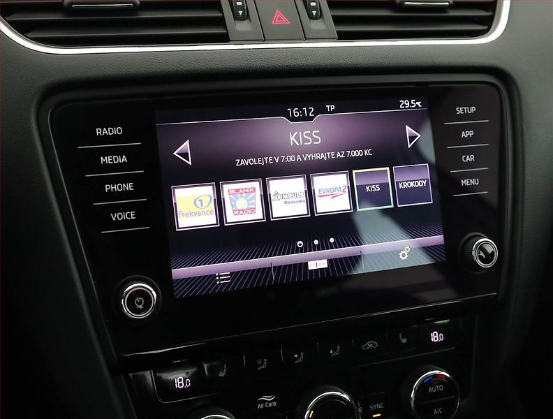 Škoda Octavia (2018) Style 1.6 TDI, Tempomat - fotka 13 z 20