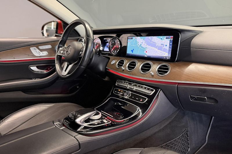 Mercedes-Benz Třídy E (2018) E 200d Exclusive - fotka 29 z 103