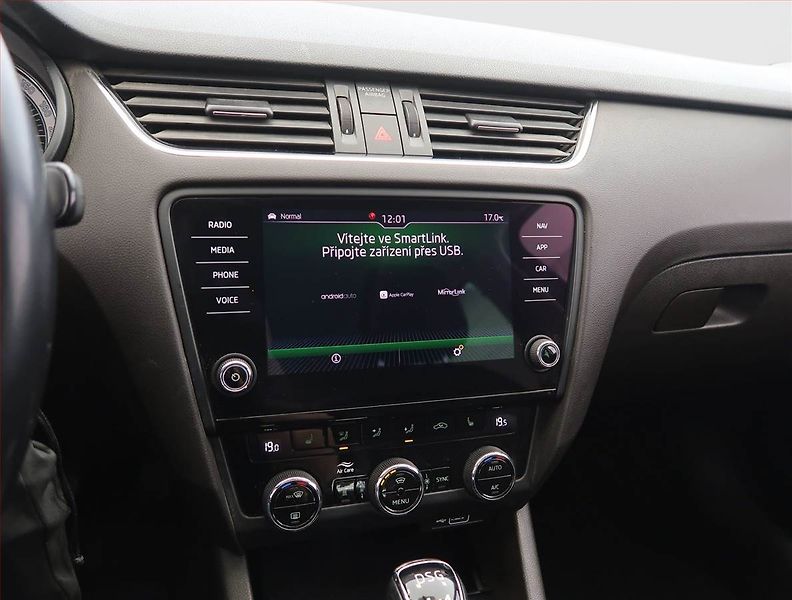 Škoda Octavia (2019) Scout 2.0 TDI, 4X4, Automat - fotka 16 z 23