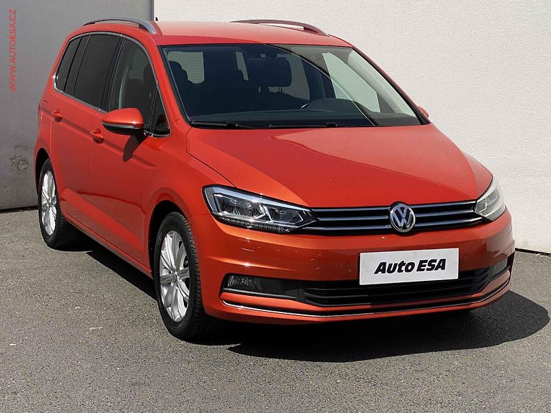 Volkswagen Touran (2017) 1.4 TSi, Highline, DSG, LED - fotografie inzerátu
