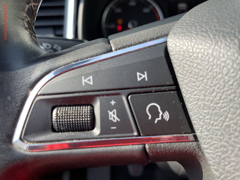 Seat Ateca (2019) 2.0TDi, 2.maj,ČR, Xcellence - fotka 18 z 22