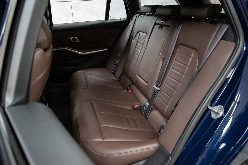 BMW Řada 3 320d xD ///MSPORT*ZÁRUKA*ČR 1M - fotka 11 z 42