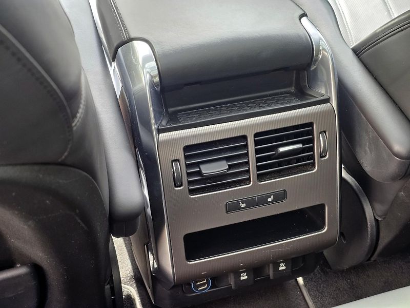 Land Rover Range Rover Sport 3.0Tdv HSE  - fotka 25 z 27