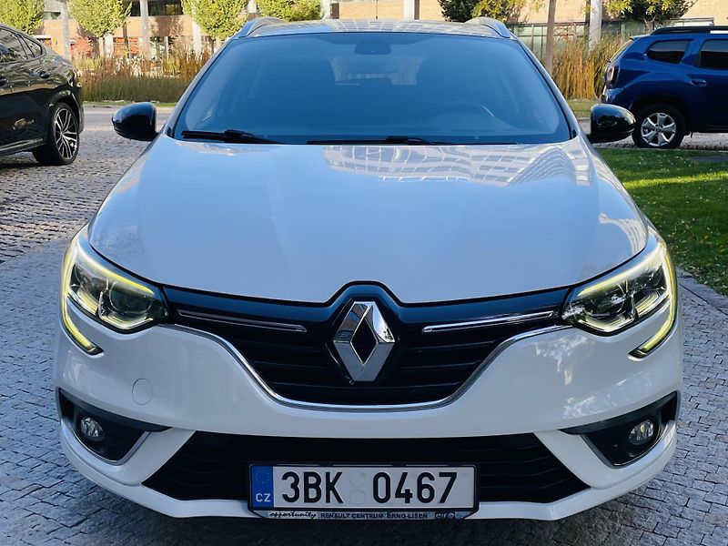 Renault Mégane 1.5dCI MANUÁL TAŽNÉ SERVISKA - fotka 7 z 44