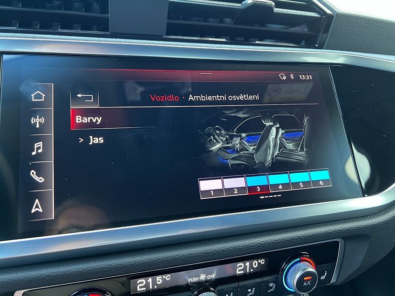 Audi Q3 (2020) 2.0TFSi SB 4x4 S-Line! Webasto - fotka 40 z 49