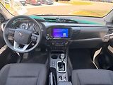 Toyota Hilux 2.4 Active 4x4 - náhled 10