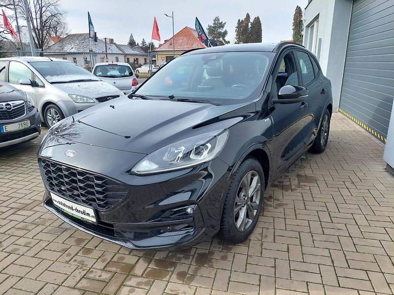 Ford Kuga (2021) III. TDCi ST Line  88kW - fotka 1 z 45