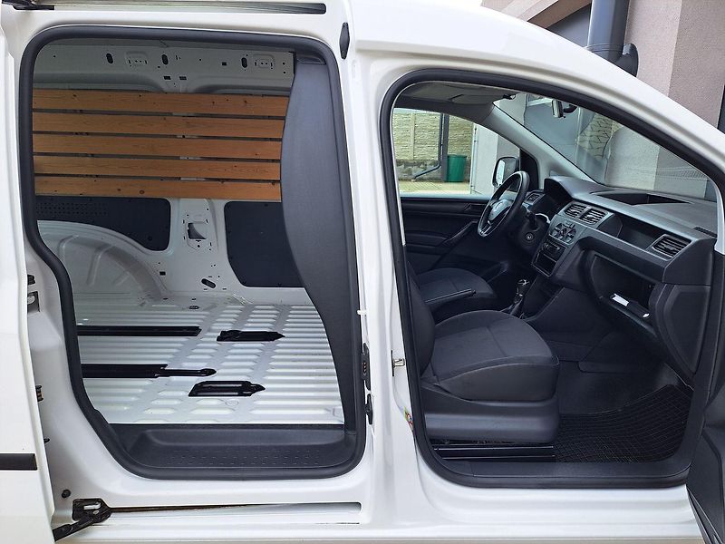 Volkswagen Caddy (2019) 1.4 TGI Maxi ZÁRUKA, 81kW - fotka 20 z 29