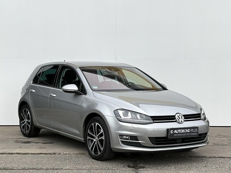 Volkswagen Golf 1.4 TSI 110kW ALLSTAR - fotka 6 z 23