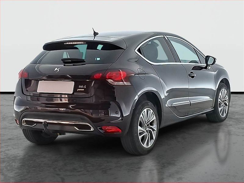 DS Automobiles DS4 (2015) 1.6 BlueHDi, ČR,1.maj, Navi - fotka 5 z 17