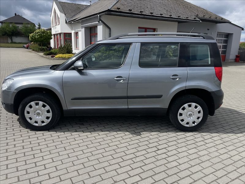Škoda Yeti 1,8 TSi 118kw 4x4 po STK, odp. - fotka 34 z 38