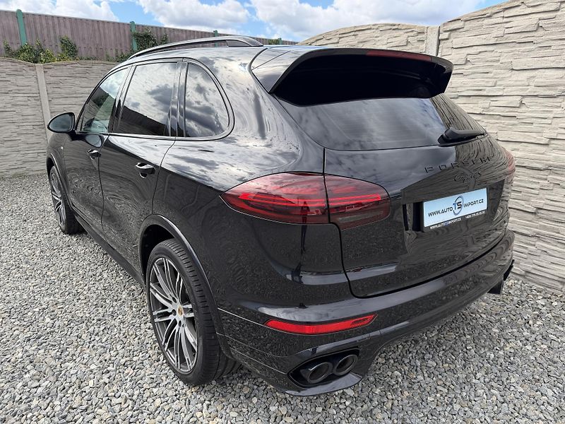 Porsche Cayenne 3.0TDI V6 265PS 4x4 GTS PAKET! - fotka 4 z 159