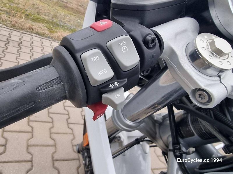 BMW R nineT Racer (2019) - fotka 19 z 20
