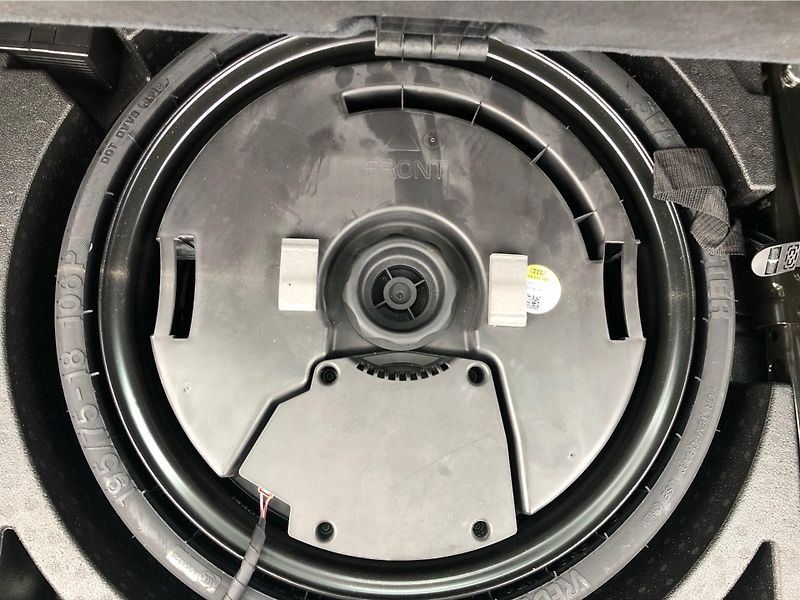 Audi Q5 DESIGN 2.0 TDI 140 KW Quattro - fotka 29 z 30