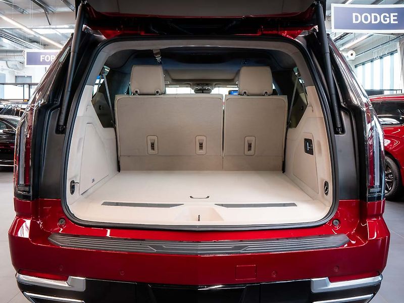 Cadillac Escalade (2026) 6.2 Premium Lux Platinum 2026 - fotka 6 z 50