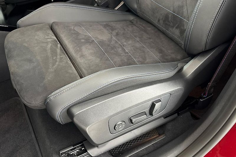 BMW X1 xDrive20d - fotka 7 z 22