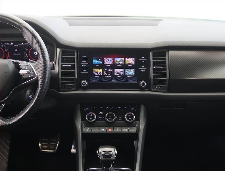 Škoda Kodiaq (2021) Sportline 1.5 TSI, digi klima - fotka 12 z 30