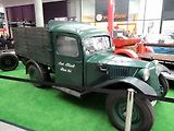 Legendární automobily značky Tatra z kopřivnické automobilky jsou nyní k vidění v ostravském nákupním centru Forum Nová Karolina.