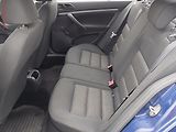 Škoda Octavia (2011) 1.6i, 2.maj,ČR - náhled 10