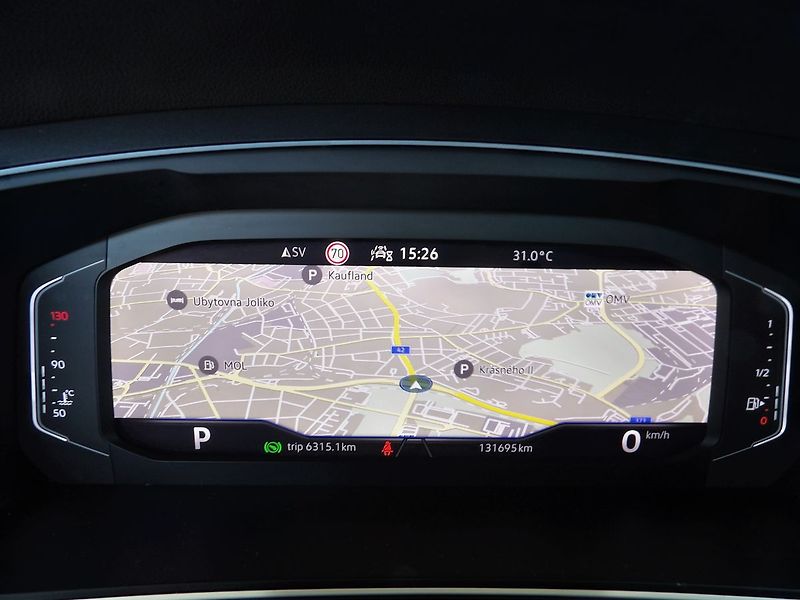 Volkswagen Tiguan (2023) 2.0TDI DSG Virtual Navi ACC - fotka 14 z 34