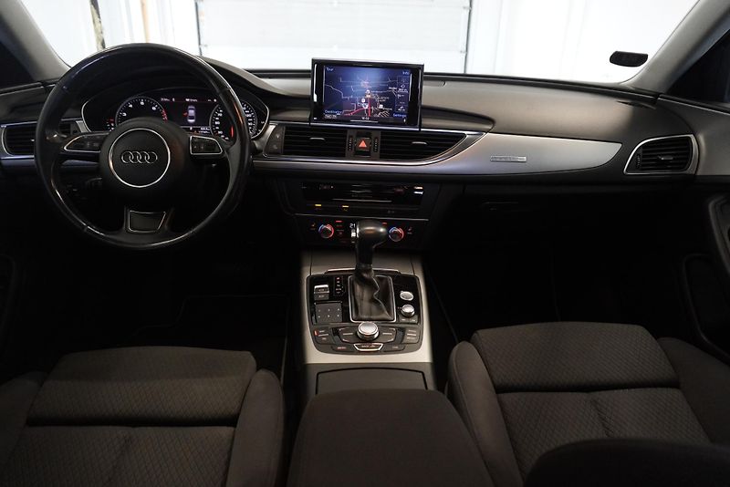 Audi A6 2,8 FSI QUATTRO AUTOMAT - fotka 21 z 34