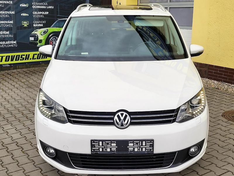 Volkswagen Touran 1,4 DSG Highline, nové ROZVODY - fotka 2 z 46