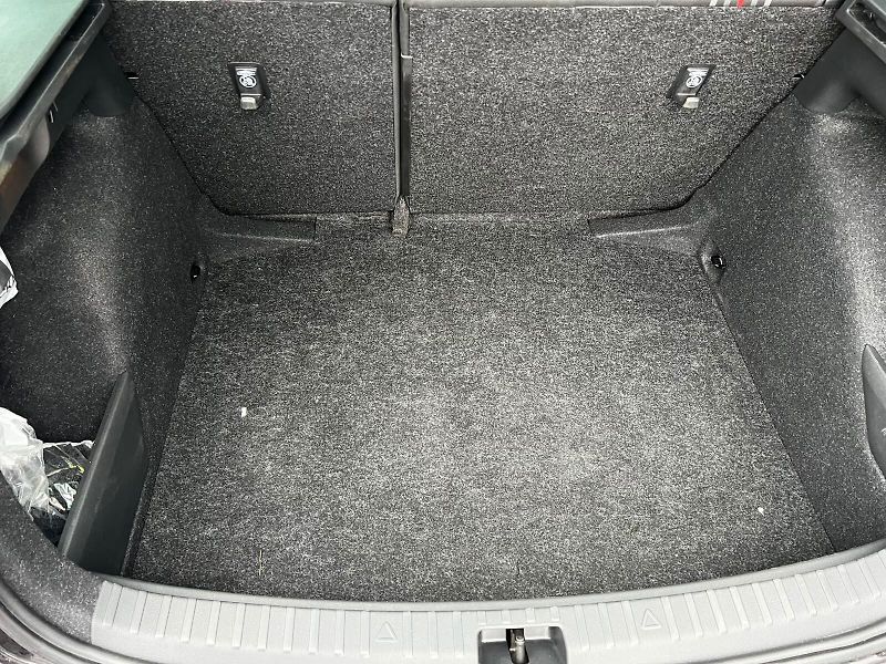 Škoda Scala Monte Carlo 1,0 TSI 85KW DSG - fotka 23 z 25