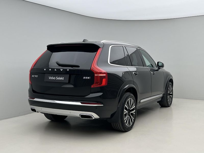Volvo XC90 B5 AWD INSCRIPTION AUT 7 MÍST - fotka 13 z 50
