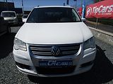 Volkswagen Touran 2.0TDi DSG Highline, 7 míst - náhled 1
