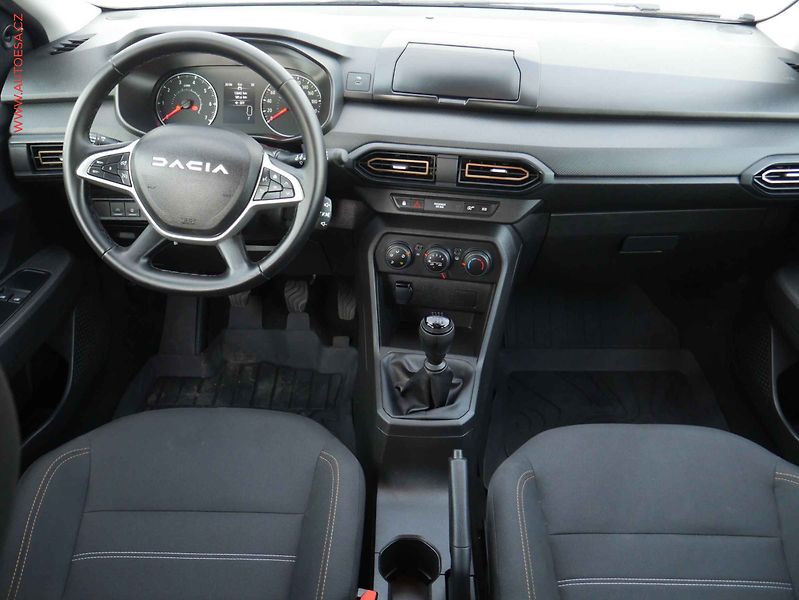 Dacia Sandero (2025) 1.0 TCe, 1.maj,ČR, LED, AC - fotka 7 z 17