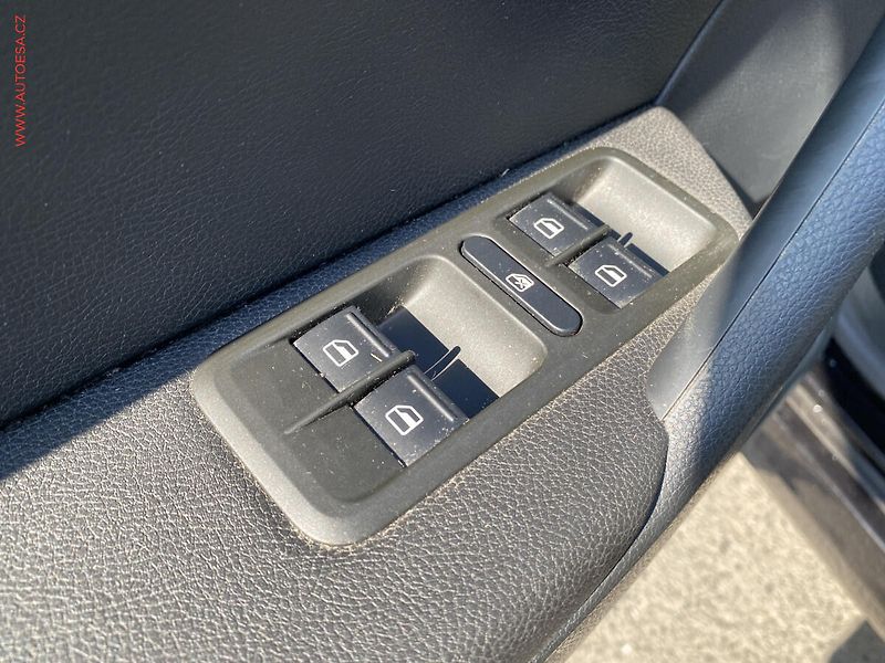 Škoda Yeti (2017) 1.4 TSi, Drive, bixen, +kola - fotka 13 z 18