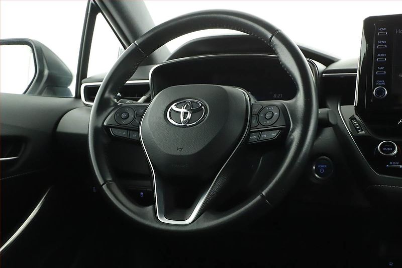Toyota Corolla (2021) 1.8 Hybrid, Automat, ČR,1.maj - fotka 8 z 20