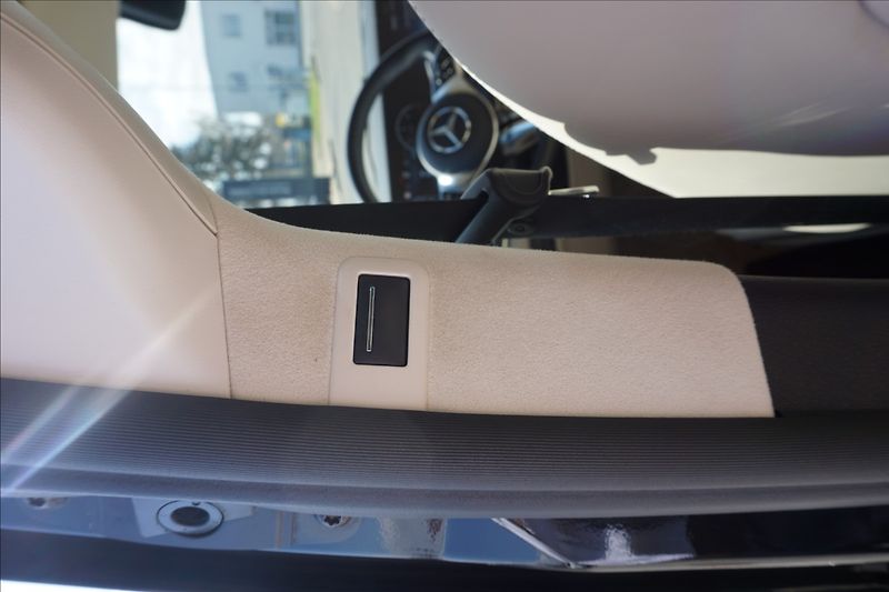 Mercedes-Benz Třídy V 2,0 V 300d EXC 4M L,CZ,záruka - fotka 13 z 31