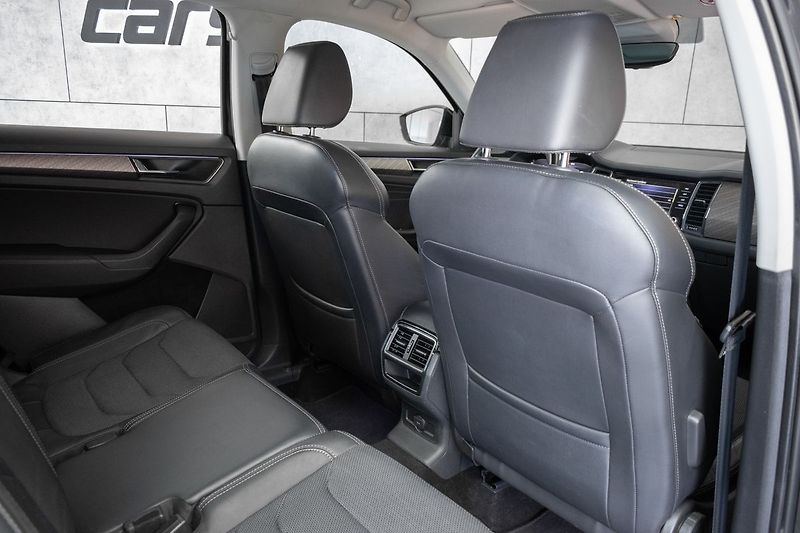 Škoda Kodiaq 2.0 TDI DSG*4X4*7.MÍST*ACC*DPH - fotka 17 z 46