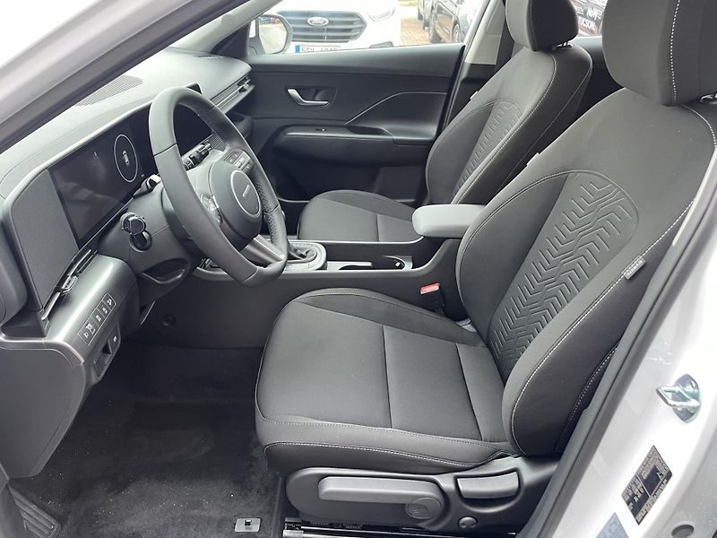 Hyundai Kona 26 1,6 T-GDI DCT HP SMART TECH - fotka 14 z 27