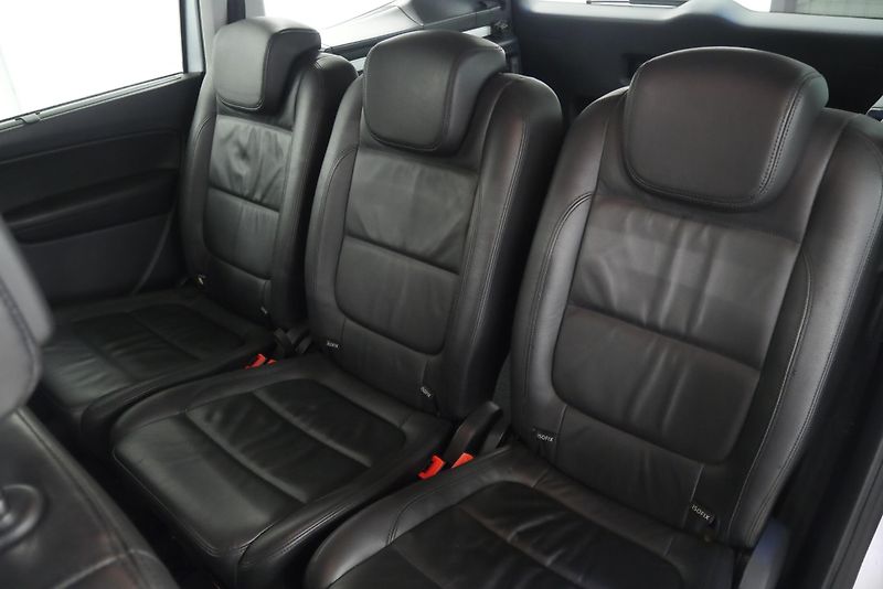 Seat Alhambra - fotka 27 z 30