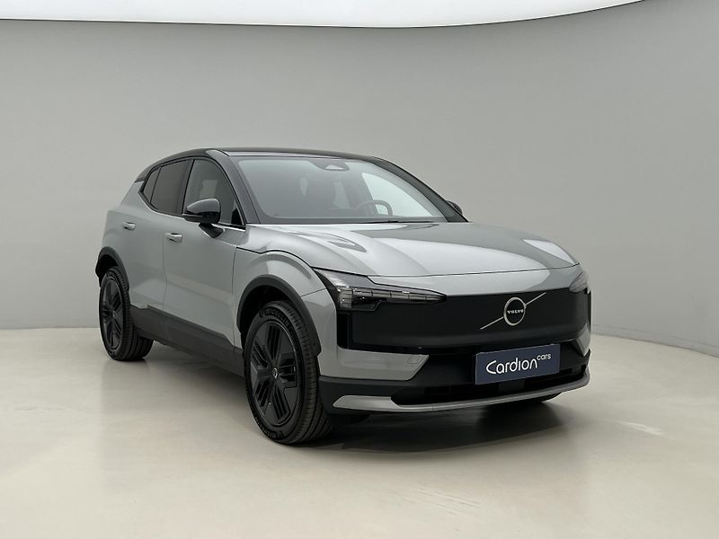 Volvo EX30 CC P5 RWD LONG RANGE PLUS - fotka 13 z 47