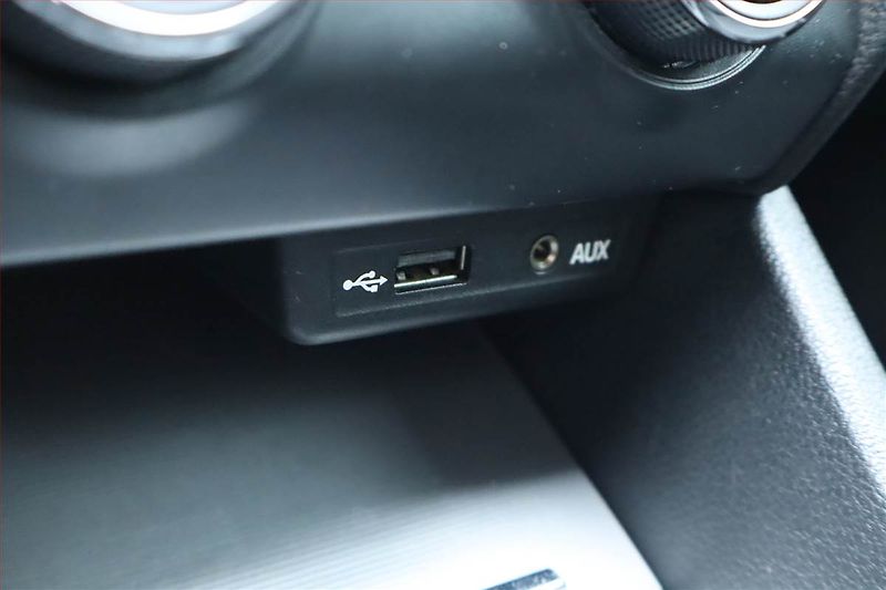 Škoda Octavia (2013) 1.2 TSI, Serv.kniha, Tempomat - fotka 24 z 24
