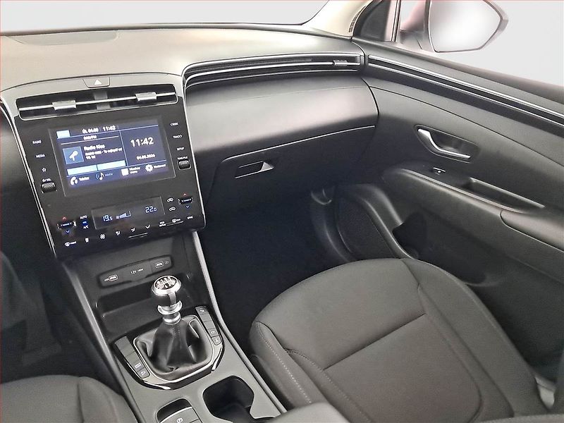 Hyundai Tucson (2022) Smart 1.6 T-GDI - fotka 8 z 20
