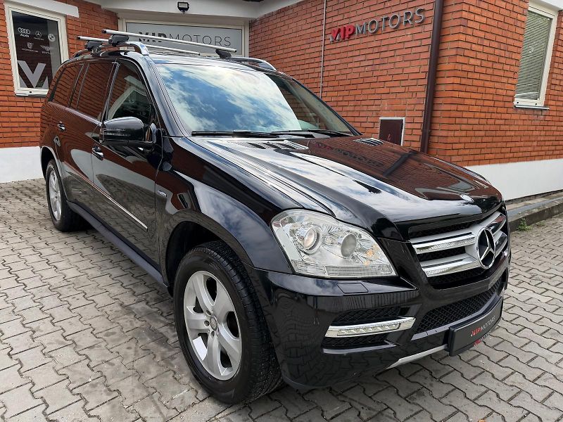 Mercedes-Benz GL 350CDi-4M-AMG-AIRMATIC-TOP STA - fotka 10 z 34