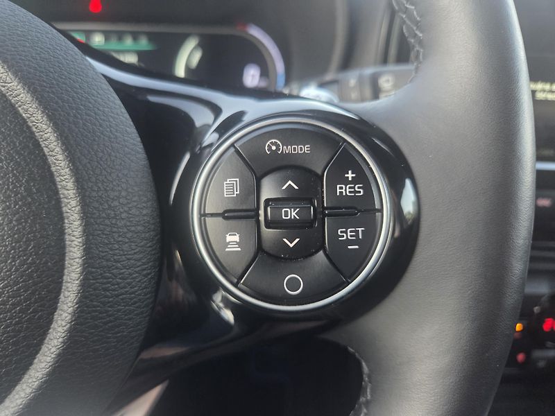 Kia e-Soul (2022) 64 kWh SoH 97,3%,Vision,DPH - fotka 29 z 41