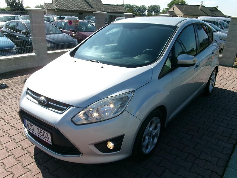Ford C-MAX (2012) 1,6TDCi AC TEMP ALU BT - fotka 1 z 30