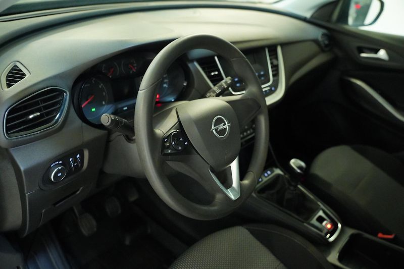 Opel Crossland X - fotka 14 z 24