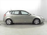 Kia Ceed (2010) 1.4 CVVT, Serv.kniha, Tempomat - náhled 6
