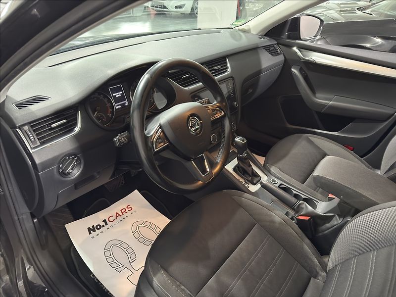 Škoda Octavia 2,0   TDI 110KW FULL LED KAMER - fotka 7 z 31