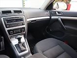 Škoda Octavia (2011) 2.0 TDI, 4X4, Automat - náhled 8