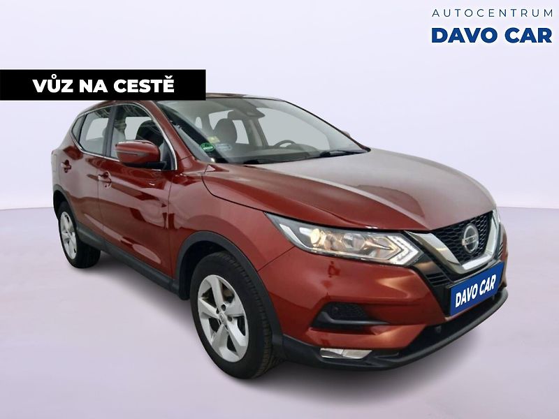 Nissan Qashqai 1,3 DIG-T 116kW DCT Shiro - fotka 2 z 33