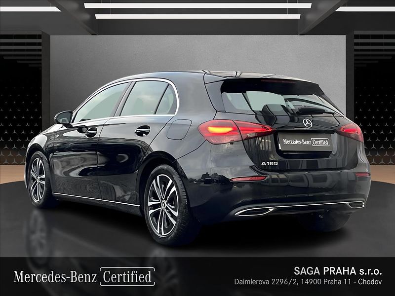 Mercedes-Benz Třídy A 180 Progressive Line - fotka 3 z 21