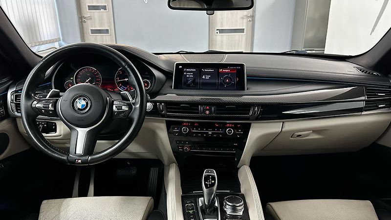 BMW X6 40D / XDRIVE - fotka 27 z 53